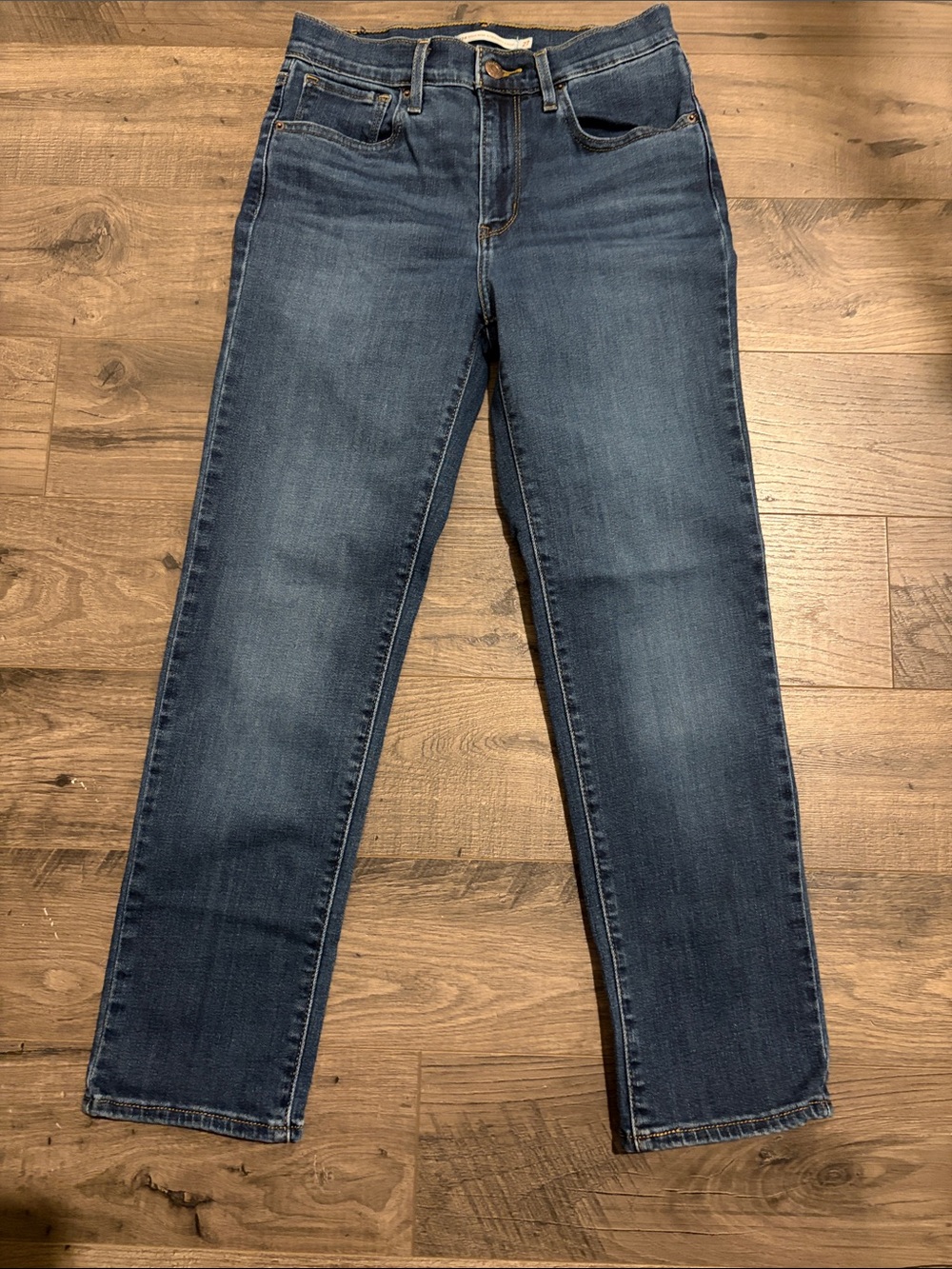 Levi's 724 high rise straight crop jeans